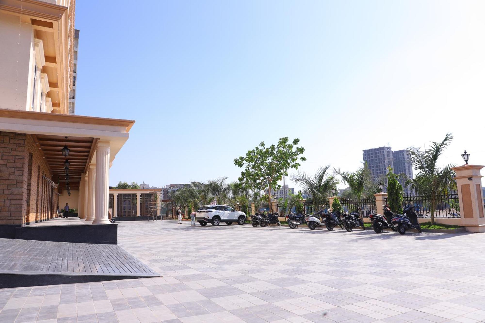 Le Vivanta Virār Exteriér fotografie